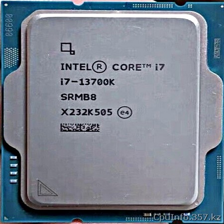 Процессор i7-13700K фото передней стороны